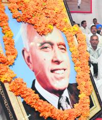 NC, Congress mount pressure on Govt over “Sher-i-Kashmir” title issue